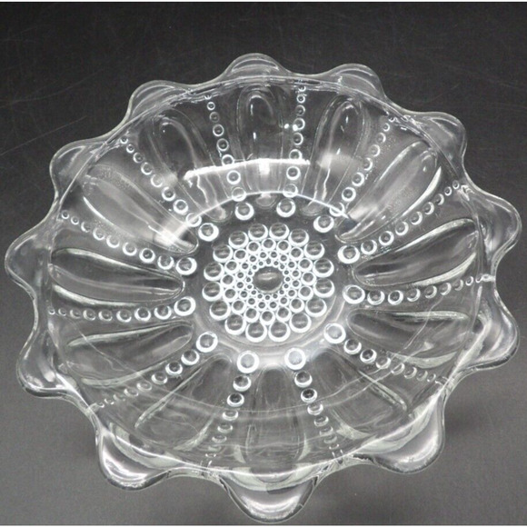 Vintage Clear Glass Berry Bowl Candy Dish Unknown Maker Dots Scalloped Edge - Picture 1 of 8
